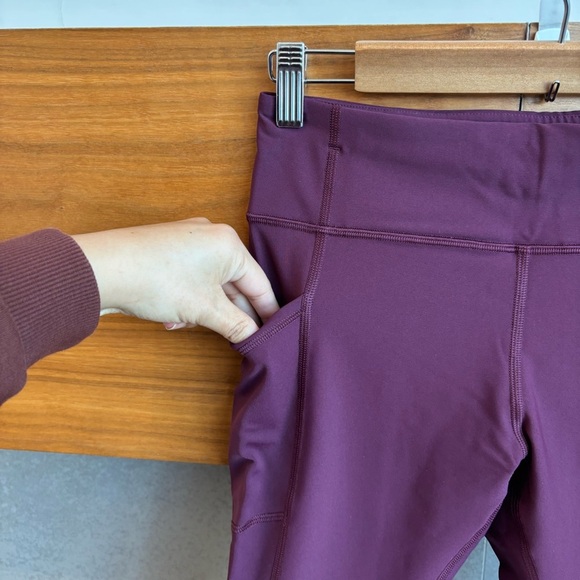 Lululemon Tight Stuff Tight II 25, Size 8 - Picture 9 of 15